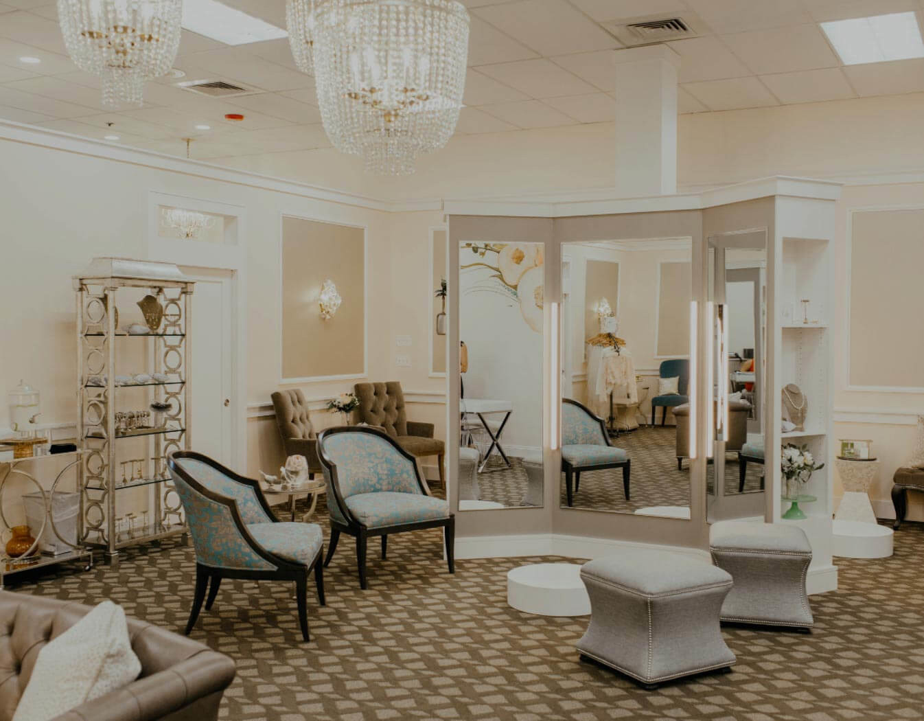 Photo of the showroom interier